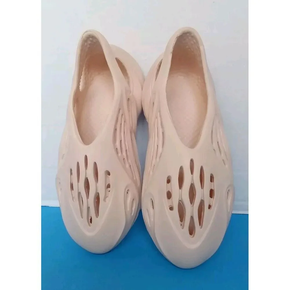 Clogs‎ Sandals Slides Comfort Slip On Shoes Beige Neutral Color Size?